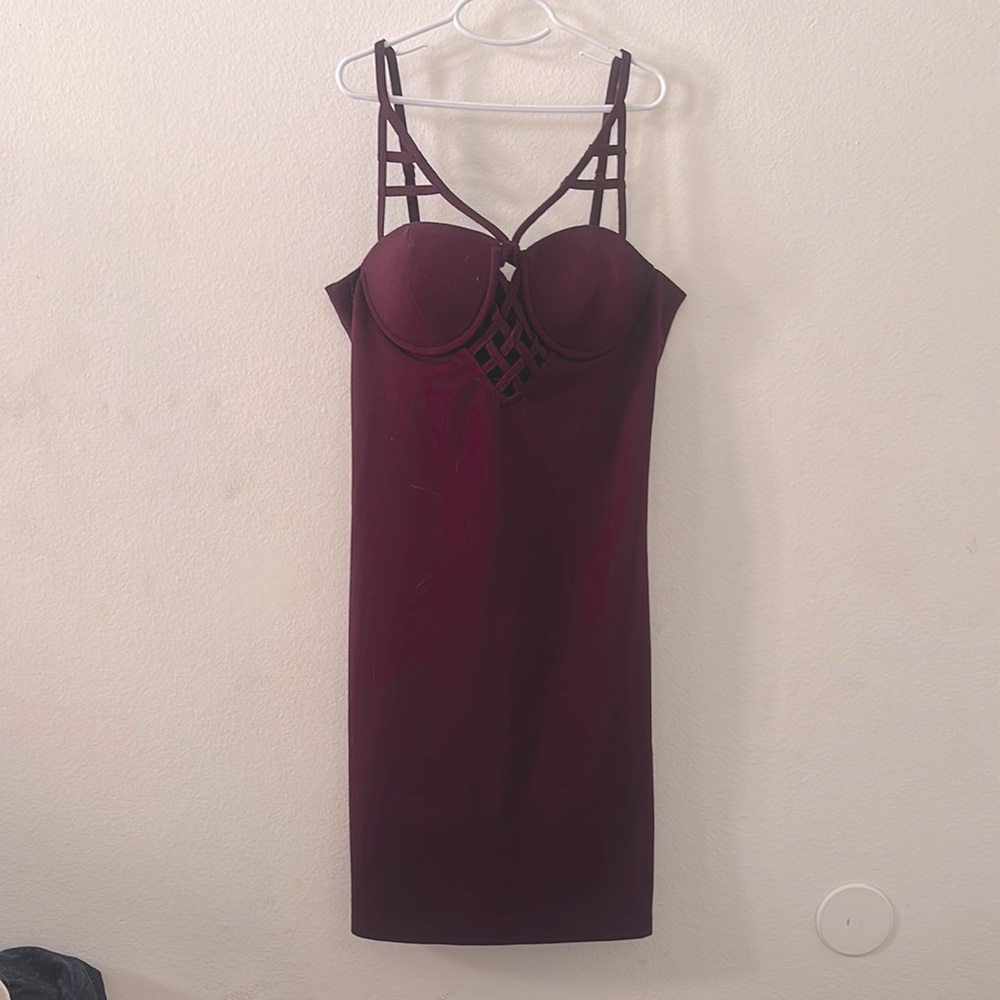 Large Fashion Nova Cute Wine Color Dress